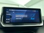 Peugeot 208 Allure Hybrid 110pk Automaat | Navigatie | Camera v+a | Climate Control | Adaptieve Cruise Control | Parkeersensoren v+a | Dodehoeksensor | Armsteun | Digitaal instrumentenpaneel | Draadloze Apple Carplay / Android Auto | DAB+ radio | Led koplampen | Donker getint glas | 16" lichtmetalen velgen |