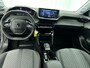 Peugeot 208 Allure Hybrid 110pk Automaat | Navigatie | Camera v+a | Climate Control | Adaptieve Cruise Control | Parkeersensoren v+a | Dodehoeksensor | Armsteun | Digitaal instrumentenpaneel | Draadloze Apple Carplay / Android Auto | DAB+ radio | Led koplampen | Donker getint glas | 16" lichtmetalen velgen |