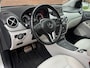 Mercedes-Benz B-klasse 180 AMBITION | NL-AUTO! | TREKHAAK!