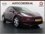 Tesla Model Y Long Range AWD 75kWh SOH 95% Warmtepomp Matrix-Led Leder Navi Ecc Premium Audio Stoel+Stuurverwarming Autopilot Adaptieve Cruise Memory Intel Atom® Processor Achterbank verwarmd 4WD Elek.Stoelen+Achterklep Zeer complete Model Y in de speciale kleur Midnight Cherry Red.