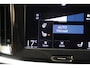 Volvo V60 2.0 D4 Momentum Pro Aut. [ Navi Camera Full LED ]
