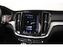 Volvo V60 2.0 D4 Momentum Pro Aut. [ Navi Camera Full LED ]