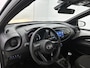 Toyota Aygo X 1.0 VVT-i MT Play | Apple CarPlay / Android Auto (Navigatie) | Camera | Airco |