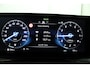 Kia Stonic 1.0 T-GDi MHEV GT-Line DEMO - Stoel/Stuur verwarming - Parkeer sensoren - Achteruitrij camera - Schuif/Kantel dak - Apple Carplay/Android Auto - Keyless entry - Navigatie - Fabrieskgarantie t/m 14-01-2033