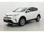 Toyota RAV4 2.5 Hybrid Style | Trekhaak | Navigatie | Keyless | LED | Cruise Control | Clima | Parkeersensoren achter | Camera | 18 inch