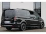 Mercedes-Benz V-klasse 300d / AMG / Exclusive / DC / 4-matic / Luchtvering / Pano / 360 Cam / Burmester / Vol Opties / NIEUWSTAAT.