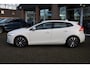 Volvo V40 2.0 T3 Polar+ CAMERA TREKHAAK-AFN. RUIT+STOELVERWARMING 2xPDC 17"LMV FULL-LED HALFLEER CRUISE NAVI CLIMA ENZ.