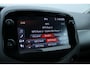Toyota Aygo 1.0 VVT-i x-play | Achteruitrijcamera | Apple Carplay | Android Auto | Airco | Elektrisch bedienbare ramen | Centrale deurvergrendeling | Parkeersensoren | LED dagrijverlichting