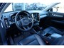 Volvo XC40 T3 Inscription | Trekhaak | Premium audio by Harman Kardon | Getint glas | Verwarmbare voorstoelen | Achteruitrijcamera | Elektrische achterklep | Parkeersensor voor