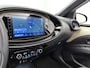 Toyota Aygo X 1.0 VVT-i S-CVT Premium | Open dak | Stoelverwarming |
