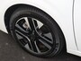 Peugeot 208 1.2 Hybrid 110 e-DCS6 Allure | Vision & Navigation Pack | Climate Control | Parkeersensoren