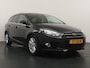 Ford Focus Wagon 1.6 EcoBoost Titanium - Navigatie - Airconditioning - Trekhaak