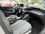 Peugeot 208 1.2 Hybrid 110 e-DCS6 Allure | Navigatie | Parkeer camera | Apple carplay/ Android auto |