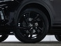 Volkswagen T-Roc R-Line 1.5 TSI 150 PK DSG | Black Style | LED IQ | Trekhaak | Achteruitrijcamera | Navigatie | Stoelverwarming |