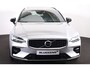 Volvo V60 T4 R-Design - Panorama/schuifdak - IntelliSafe Assist & Surround - Parkeercamera achter - Verwarmde voorstoelen, stuur & achterbank - Parkeersensoren voor & achter - Elektr. bedienb. bestuurdersstoel met geheugen - Standkachel - Elektr. inklapbare trekhaak - 19' LMV