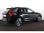 Volvo XC60 T6 Recharge AWD Plus Dark - Panorama/schuifdak - IntelliSafe Assist & Surround - Harman/Kardon audio - Parkeercamera achter - Verwarmde voorstoelen, stuur & achterbank - Parkeersensoren voor & achter - Elektr. bedienb. voorstoelen met geheugen - Draadloze tel. lader - Extra getint glas - 19' LMV