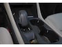 Volvo XC40 T5 Recharge Inscription - Panorama/schuifdak - Harman/Kardon audio - Parkeercamera achter - Verwarmde voorstoelen - Parkeersensoren voor & achter - Elektr. bedienb. voorstoelen met geheugen links - Draadloze tel. lader - Cruise control - Extra getint glas - Elektr. inklapbare trekhaak - 18' LMV