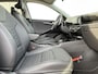 Kia Niro Hybrid 1.6 GDi DynamicPlusLine / Lederen interieur / Schuif-kanteldak / Climate control / Adaptief cruisecontrol / Stoel + stuurwiel verwarming / Keyless entry / LMV / Parkeersensoren.