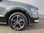 Kia Niro Hybrid 1.6 GDi DynamicPlusLine / Lederen interieur / Schuif-kanteldak / Climate control / Adaptief cruisecontrol / Stoel + stuurwiel verwarming / Keyless entry / LMV / Parkeersensoren.