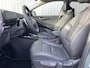 Kia Niro Hybrid 1.6 GDi DynamicPlusLine / Lederen interieur / Schuif-kanteldak / Climate control / Adaptief cruisecontrol / Stoel + stuurwiel verwarming / Keyless entry / LMV / Parkeersensoren.