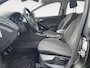 Ford Focus 1.0 Titanium Trekhaak | Lm Velgen | Navigatie | Parkeer sensoren |
