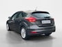 Ford Focus 1.0 Titanium Trekhaak | Lm Velgen | Navigatie | Parkeer sensoren |