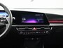 Kia Niro EV Light Advanced 64.8 kWh | SOH 100% | Parkeersensoren | Parkeercamera | Stoel en stuur verwarming | Apple Car Play/Android auto |