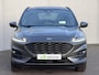 Ford Kuga 2.5 PHEV ST-Line X / B&O / Panoramadak / Afn. Trekhaak 1500 Kg / Dealer Onderhouden / HUD / ACC / Navigatie / Winterpack / Stoel & Stuurwiel verwarming / Camera / Elektr. stoelen / Elektr. Achterklep / Apple Carplay & Android Auto / Sportonderstel / Dodehoek /
