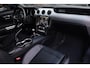 Ford Mustang USA 5.0 V8 HANDGESCHAKELD | NW Model | Uniek | Schoon Carfax | Xenon | Performance hood | Led. Dashboard | Historie |