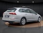 Volkswagen Golf Variant 1.5 eTSI Life Business | Navigatie | Carplay | ACC | Stuur-/Stoelverwarming |