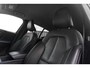 Volvo XC40 T4 Recharge Inscription Expression | Stoel/Stuurwiel verwarming | Donker Glas | PDC V/A | Parkeercamera | 18 inch |