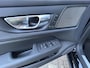 Volvo V60 2.0 T8 Plug-in hybrid AWD Plus Dark 360 camera/ Polestar tuning/ schuifdak/ head up display/ climate line/ 19 inch