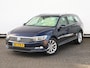 Volkswagen Passat Variant 1.4 TSI ACT Highline 125 pk DSG | LED Plus | Stoelverwarming V+A | Keyless | Trekhaak | Side Assist | Adaptieve Cruise control | Camera | Navigatie