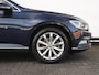 Volkswagen Passat Variant 1.4 TSI ACT Highline 125 pk DSG | LED Plus | Stoelverwarming V+A | Keyless | Trekhaak | Side Assist | Adaptieve Cruise control | Camera | Navigatie