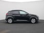 Hyundai Kona Electric EV Fashion 64 kWh | Apple Carplay/Android Auto | Cruise Control | Climate Control | Achteruitrijcamera | Head-Up Display | Stoelverwarming | Lichtmetalen Velgen |