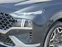 Hyundai Santa Fe 1.6 T-GDI PHEV Premium Plus Sky 7p. / Lederen interieur / Schuif-kanteldak / Trekhaak / Verwarmde stoelen + stuurwiel + gekoelde stoelen / Keyless entry / Navigatie / Camera / LMV.