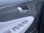 Hyundai Santa Fe 1.6 T-GDI PHEV Premium Plus Sky 7p. / Lederen interieur / Schuif-kanteldak / Trekhaak / Verwarmde stoelen + stuurwiel + gekoelde stoelen / Keyless entry / Navigatie / Camera / LMV.