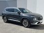Hyundai Santa Fe 1.6 T-GDI PHEV Premium Plus Sky 7p. / Lederen interieur / Schuif-kanteldak / Trekhaak / Verwarmde stoelen + stuurwiel + gekoelde stoelen / Keyless entry / Navigatie / Camera / LMV.