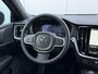 Volvo V60 B4 AUT7 197PK Essential Edition Bright **DIRECT LEVERBAAR** 20" Lichtmetalen velgen | Lederen bekleding | Climate Pack | Driver Assist Pack | Charcoal hemebekleding | Bright exterieuraccenten