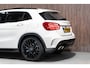 Mercedes-Benz GLA 200 AMG PANO LED