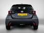 Toyota Yaris 1.5 Hybrid 115 Dynamic | Comfort Pack | Parkeersensoren | Stoelverwarming | Dodehoek Detector |