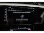 Audi Q8 e-tron 55 quattro S Edition 115 kWh | Trekhaak | Tour | Pano | Memory | Rolgordijnen | Ambient Lighting | Carplay | ACC |