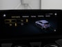 Mercedes-Benz A-klasse 180 AMG | Panoramadak | Stoelverwarming | Carplay | Sfeerverlichting | Leder/Alcantara | Navigatie | Park Assist | Full LED | Widescreen | Climate control | Cruise control