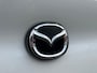 Mazda 3 2.0 e-SkyActiv-X M Hybrid 180 Luxury | AUTOMAAT | NED. AUTO | DEALER ONDERHOUDEN | I-ACTIVESENSE PAKKET | CRUISE CONTROL ADAPTIEF | 360 CAMERA | STOEL + STUURVERWARMING