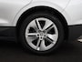 Skoda Enyaq iV 80 | Stoelverwarming | Trekhaak | Adaptive cruise | Camera | Sfeerverlichting | Keyless | Side Assist | Half leder | Stuurverwarming | Navigatie | Climate control