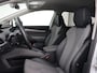 Skoda Enyaq iV 80 | Stoelverwarming | Trekhaak | Adaptive cruise | Camera | Sfeerverlichting | Keyless | Side Assist | Half leder | Stuurverwarming | Navigatie | Climate control