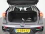 Kia Niro EV e-Niro ExecutiveLine 64 kWh | Apple Carplay / Android Auto | Stoelverwarming/Koeling | Lederen Bekleding | Camera | Privacy Glass |