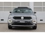 Volkswagen T-Roc 1.5 TSI 150pk DSG Sport | Panoramadak | Trekhaak | Stoelverwarming | Achteruitrijcamera | Leer