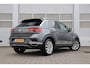 Volkswagen T-Roc 1.5 TSI 150pk DSG Sport | Panoramadak | Trekhaak | Stoelverwarming | Achteruitrijcamera | Leer