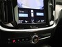 Volvo V60 B4 Plus Dark DCT | 197 PK | Memory Seat | Lederen Bekleding | Camera | Stoelverwarming | Elektrische Kofferklep |